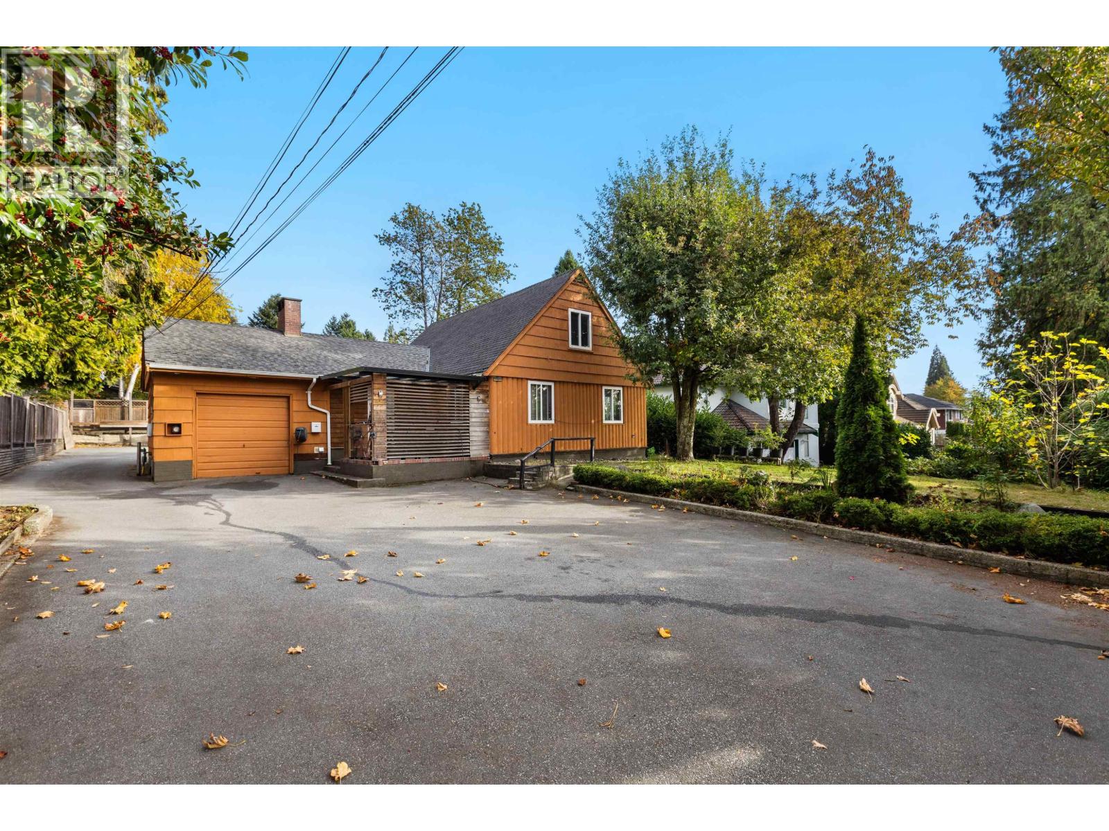 1970 Sperling Avenue Property Photo 2