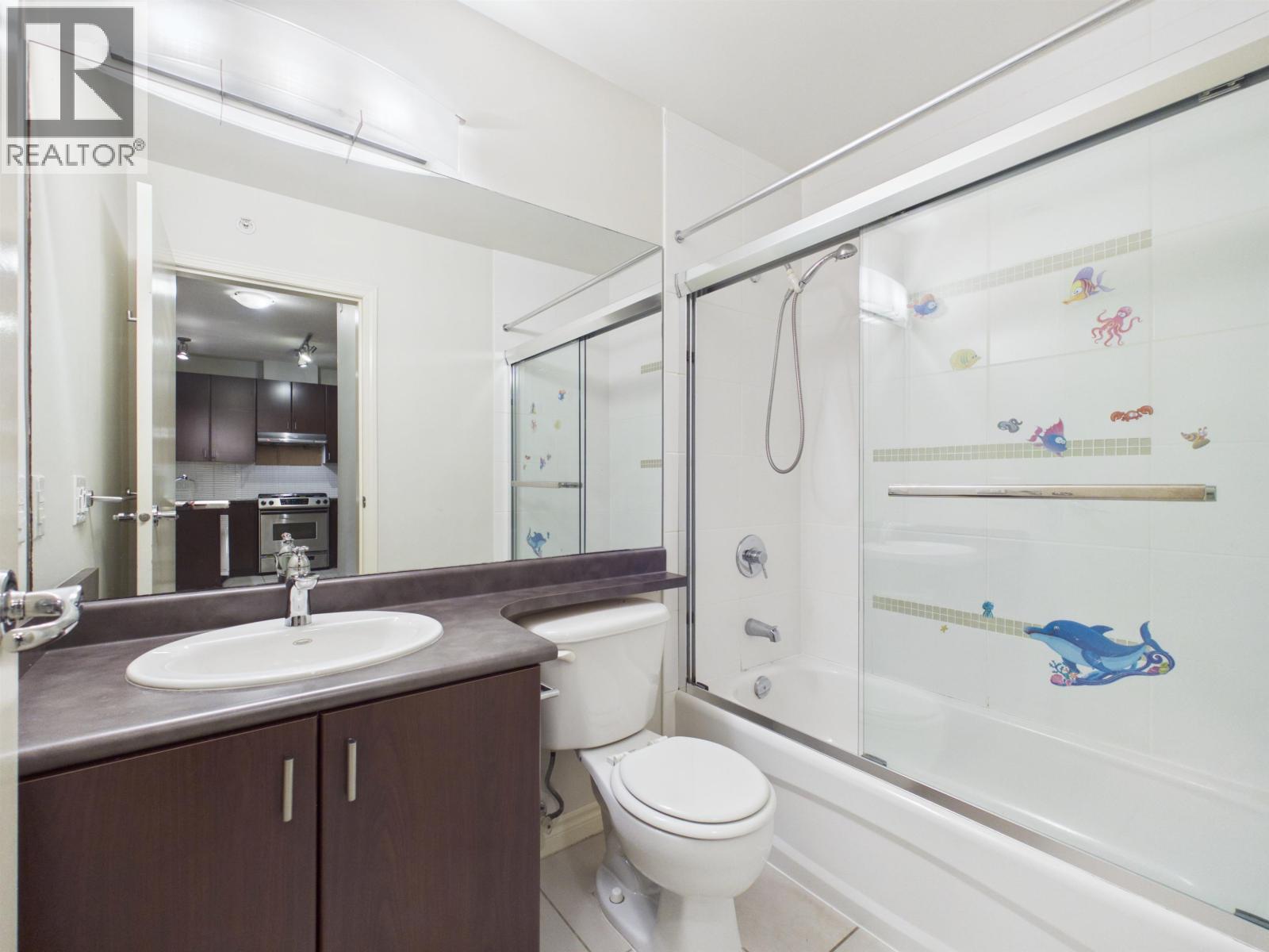 106 6888 Southpoint Drive Property Photo 7