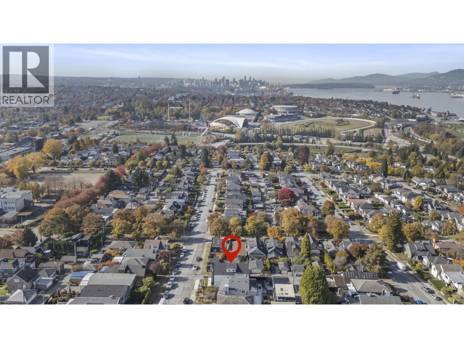 1 3623 Triumph Street Property Photo 39