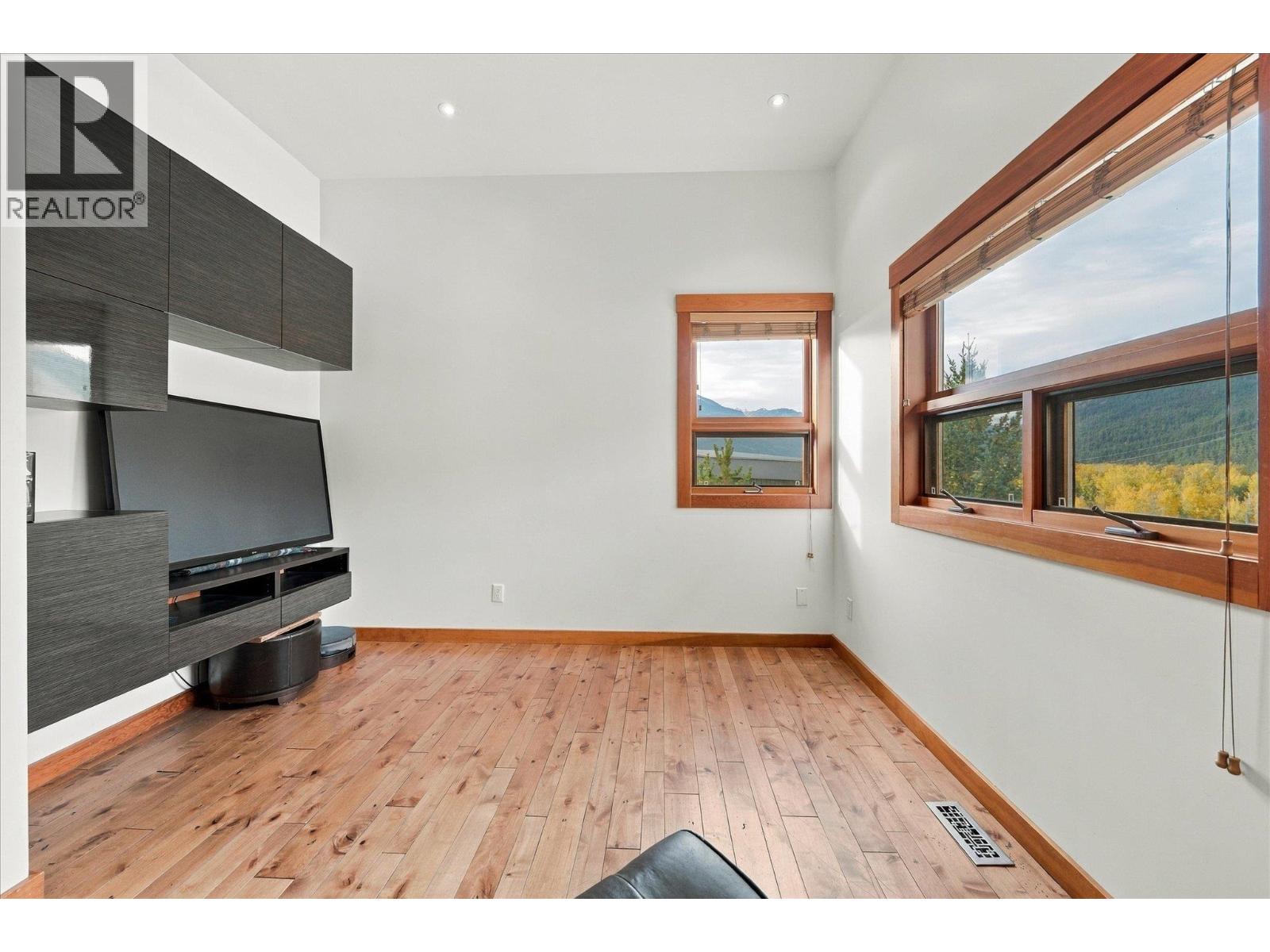 1777 Pinewood Drive Property Photo 22
