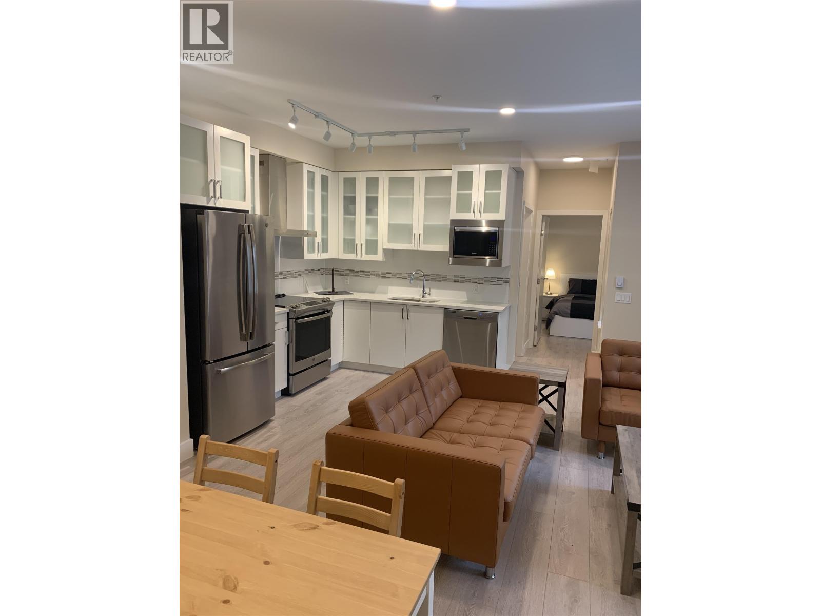 206 4882 Slocan Street Property Photo 1