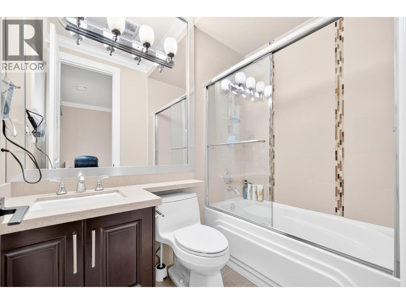 9491 Glenbrook Drive Property Photo 33