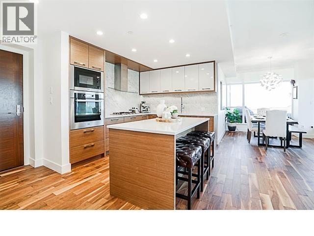 2202 4360 Beresford Street Property Photo 3