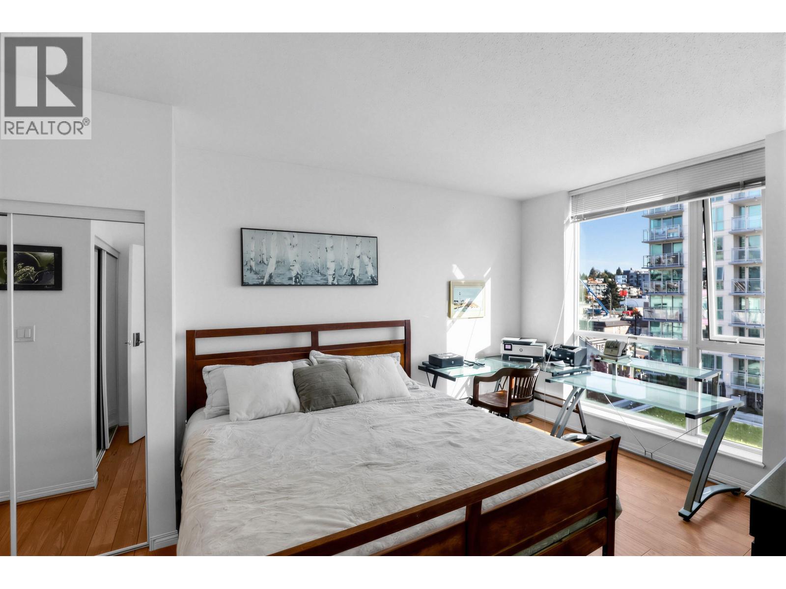 806 168 E Esplanade Avenue Property Photo 8