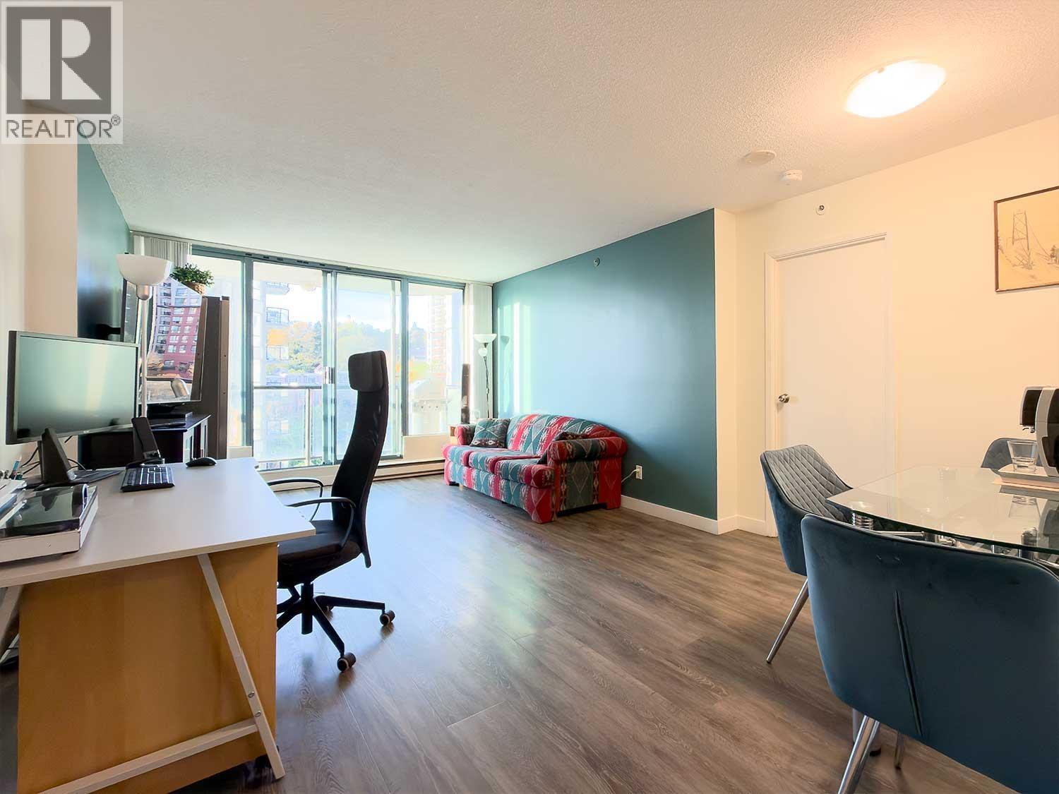 904 828 Agnes Street Property Photo 5
