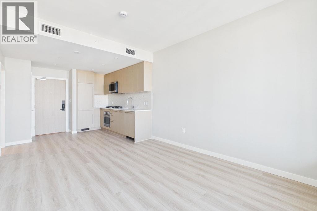 1804 5938 Olive Avenue Property Photo 15