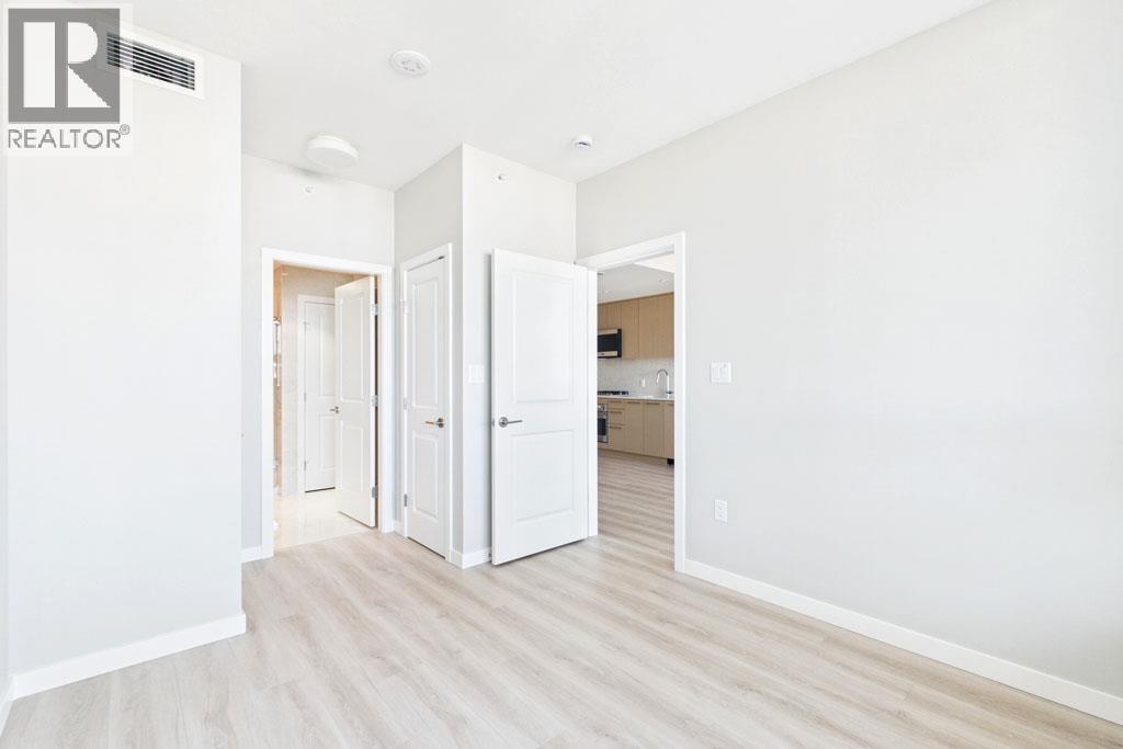 1804 5938 Olive Avenue Property Photo 23