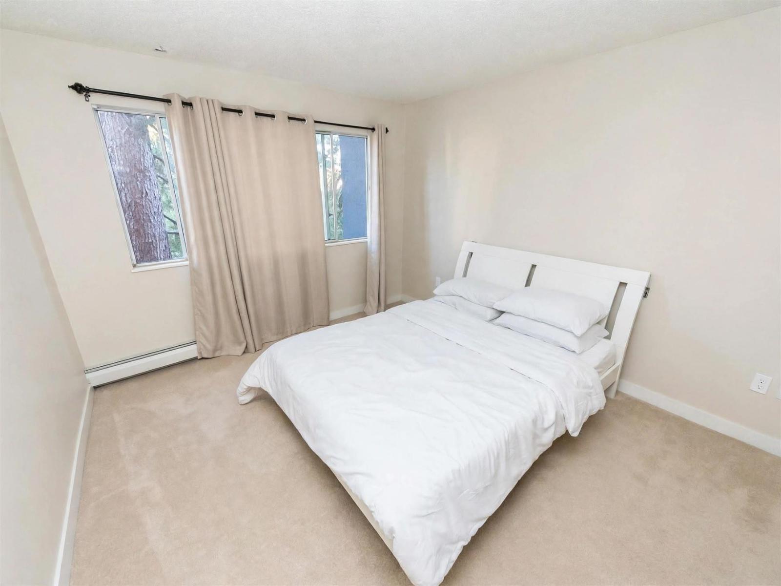 203 5664 200 Street Property Photo 2