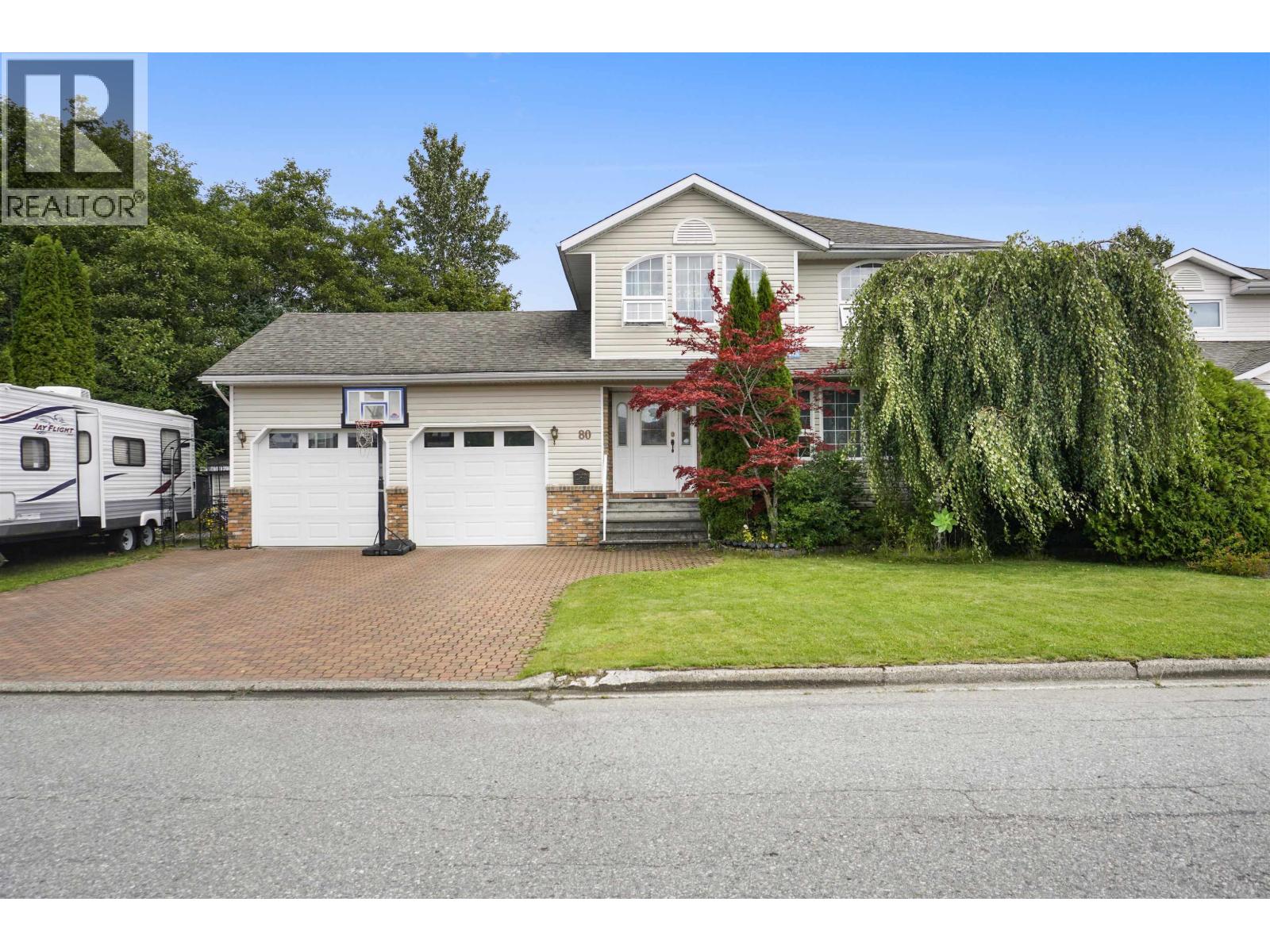 80 SMITH STREET Property Photo 1