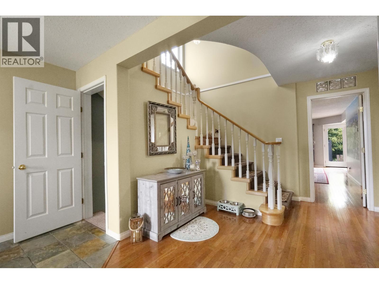 80 Smith Street Property Photo 3