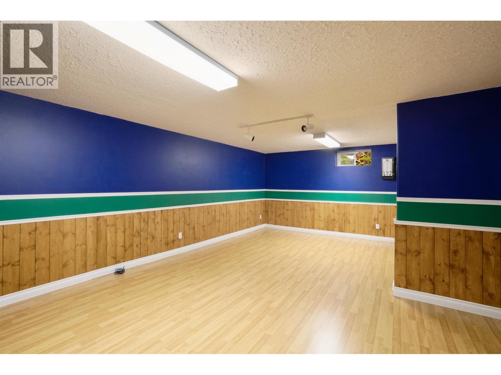 80 Smith Street Property Photo 32