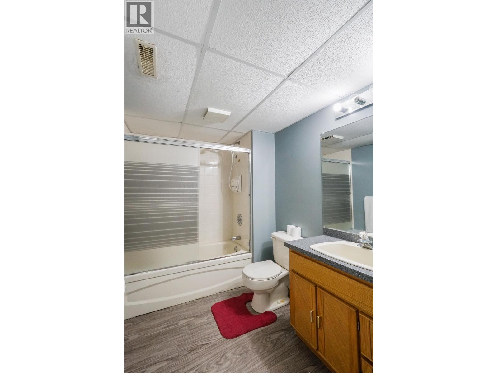 80 Smith Street Property Photo 35