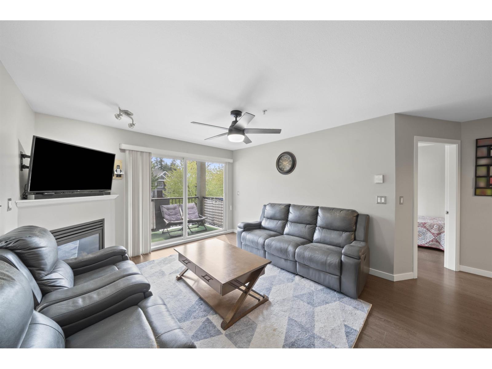 207 12083 92a Avenue Property Photo 8