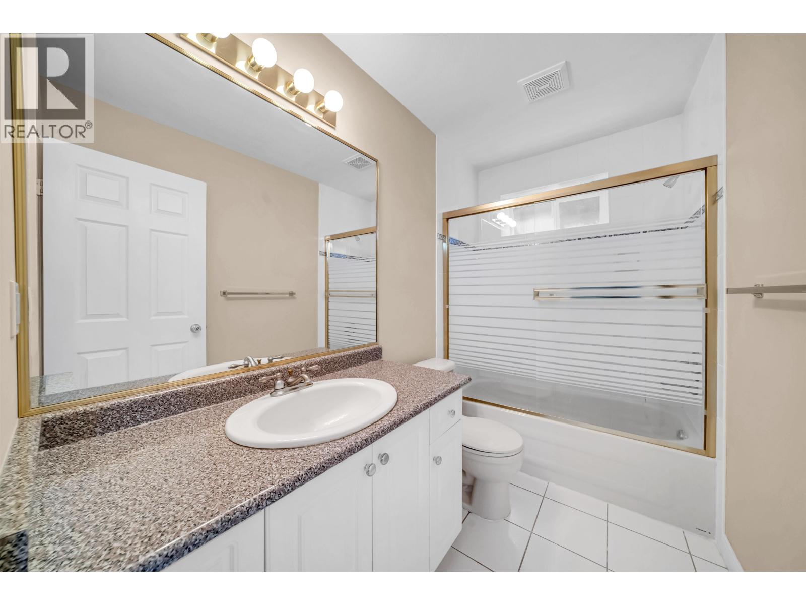4049 Curle Avenue Property Photo 13