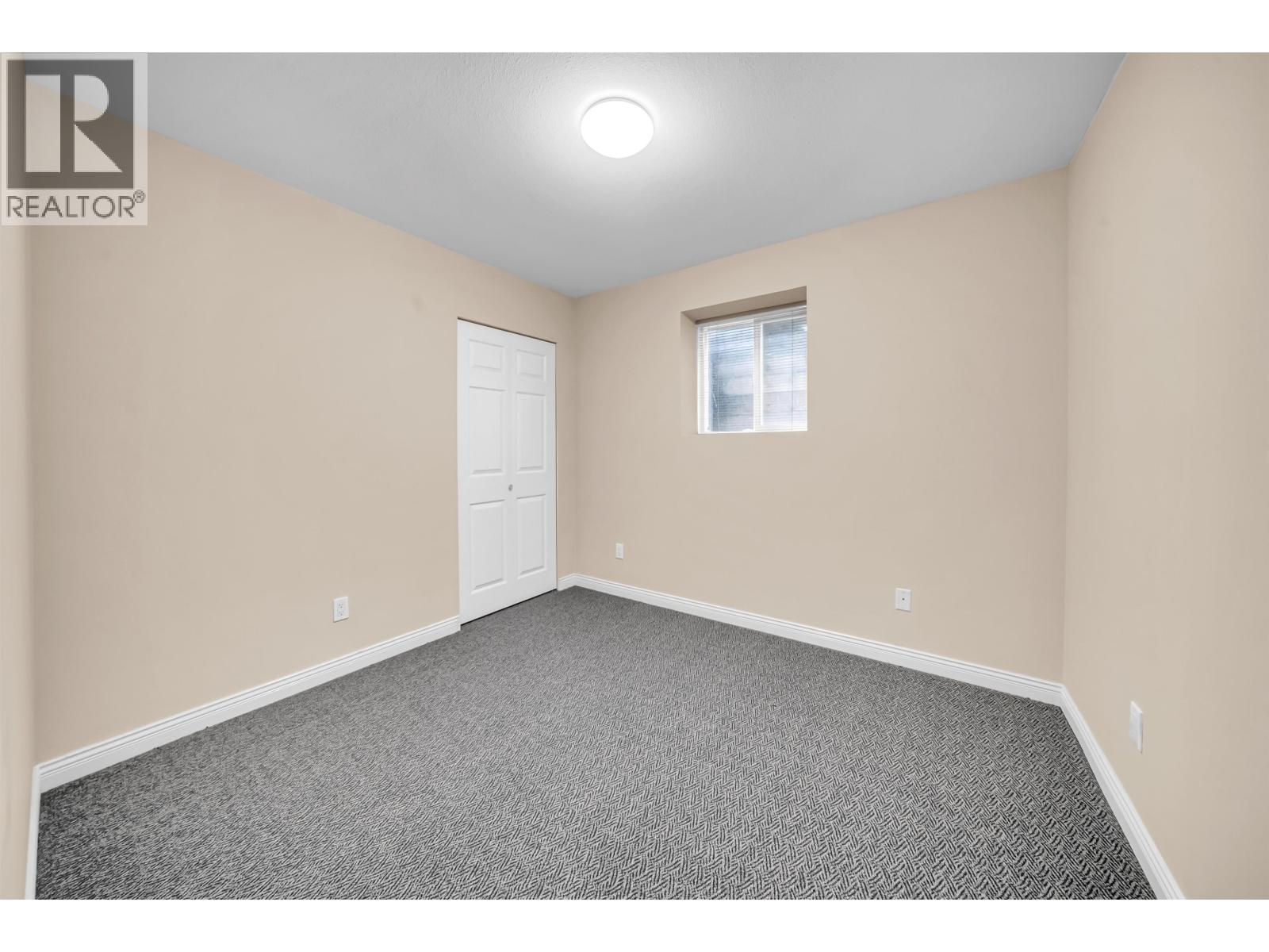 4049 Curle Avenue Property Photo 14