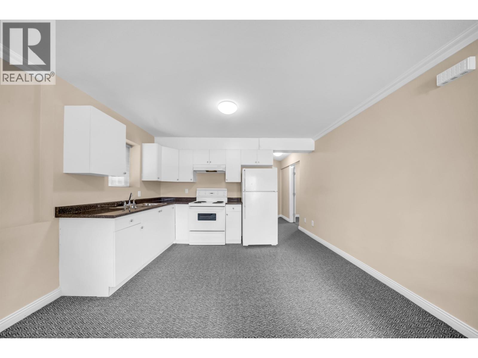 4049 Curle Avenue Property Photo 15