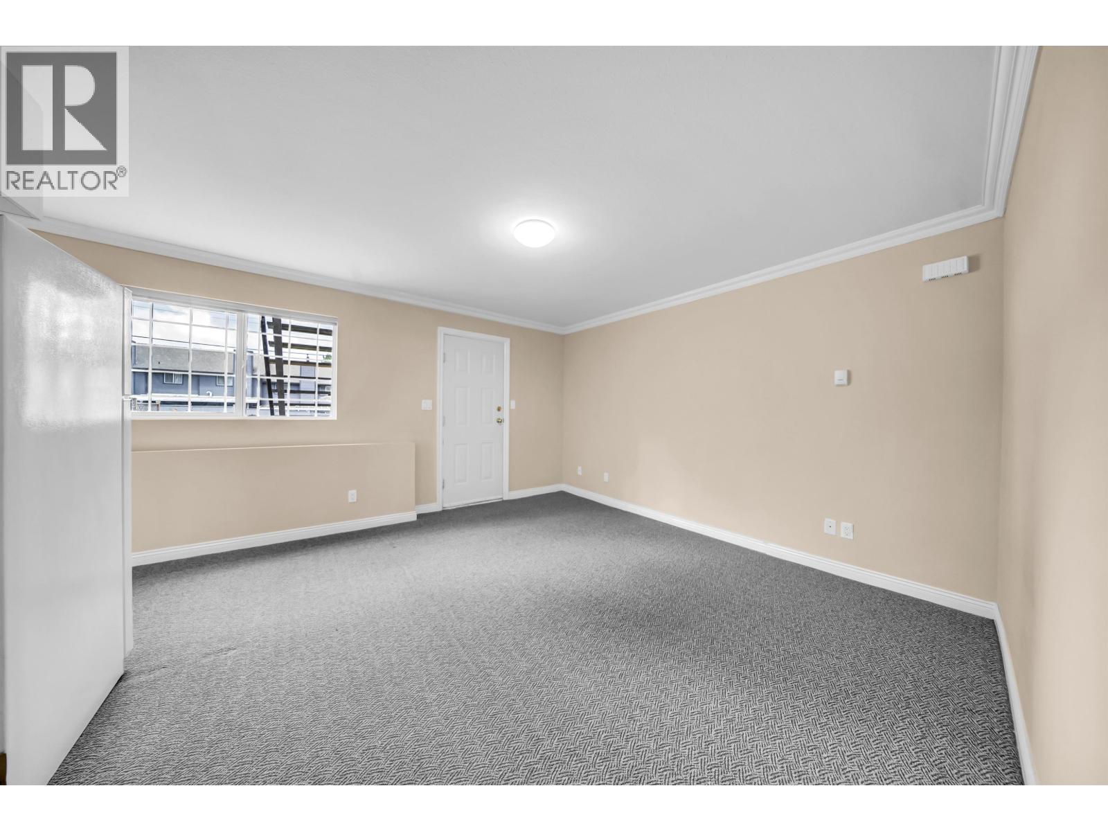 4049 Curle Avenue Property Photo 18