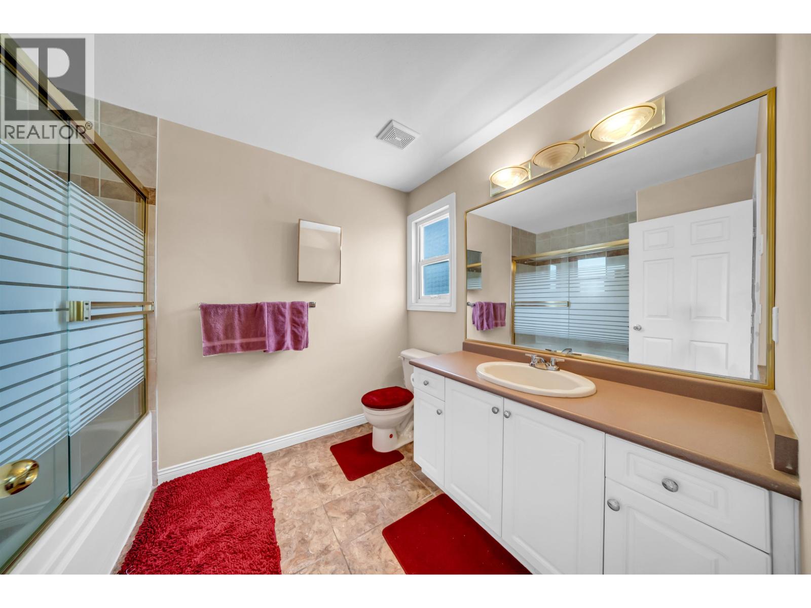 4049 Curle Avenue Property Photo 28