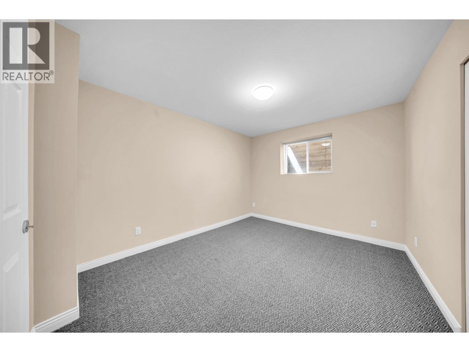 4049 Curle Avenue Property Photo 34