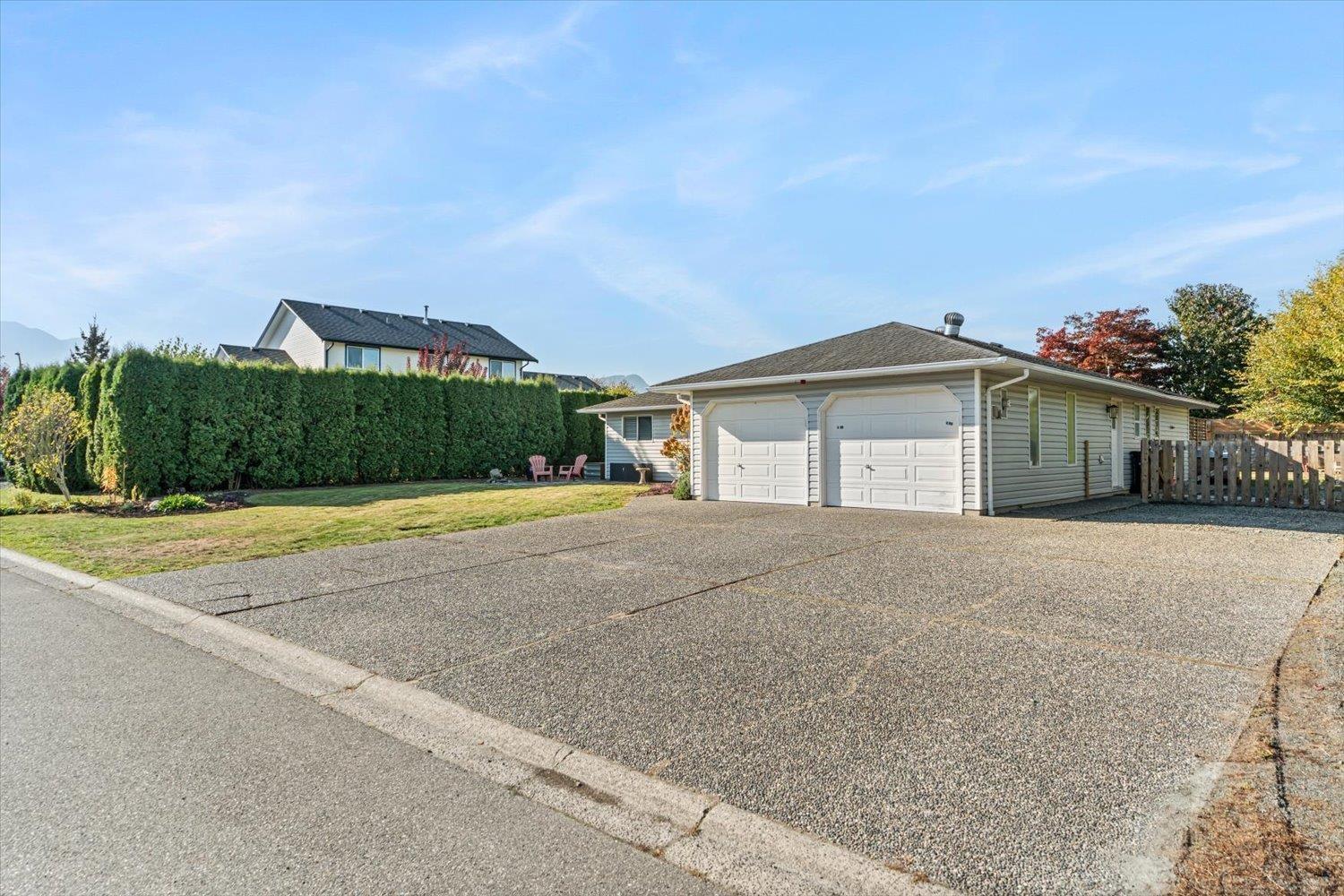 6783 Vanmar Street Property Photo 3