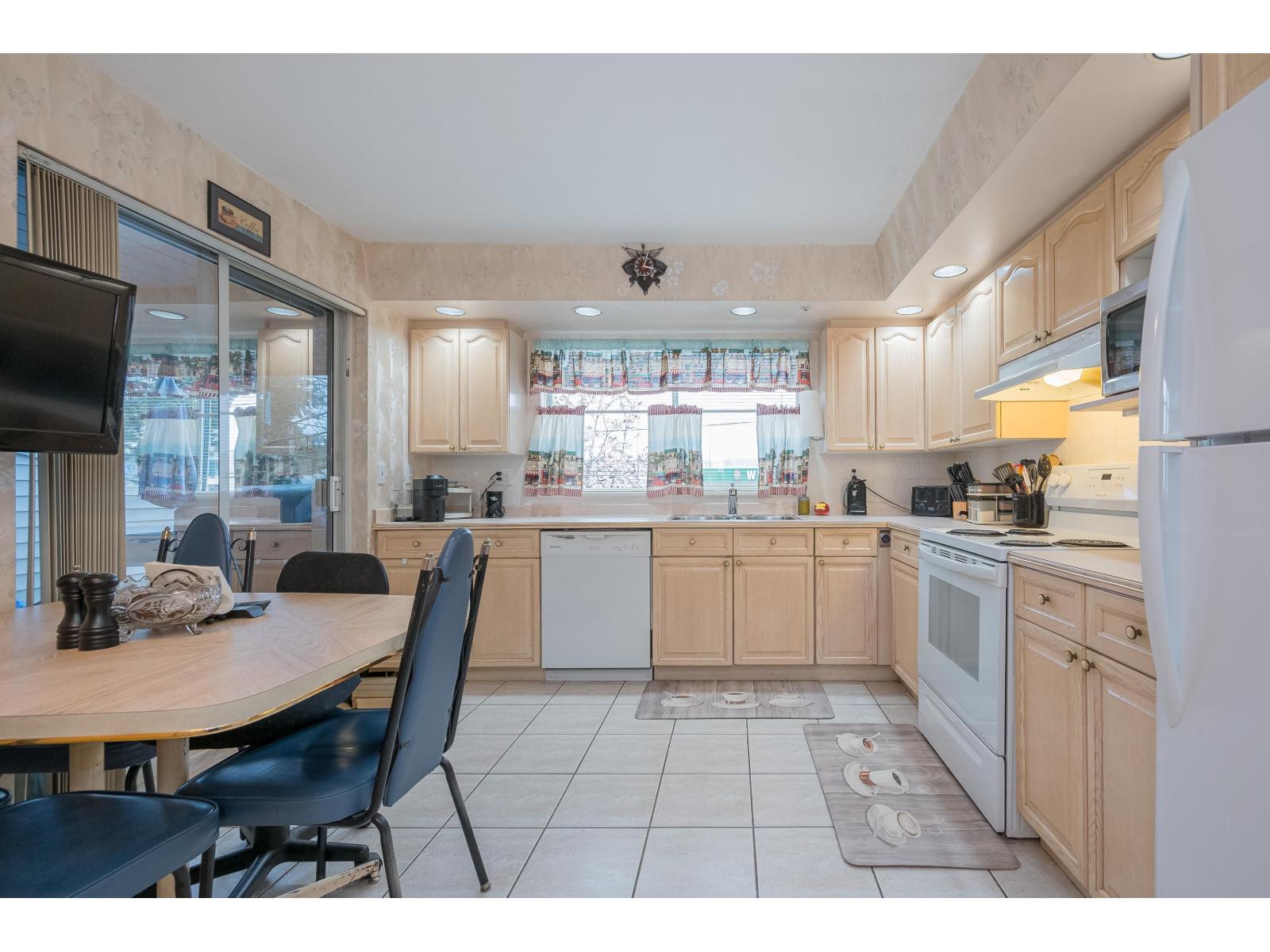 103 5776 200 STREET Property Photo 1