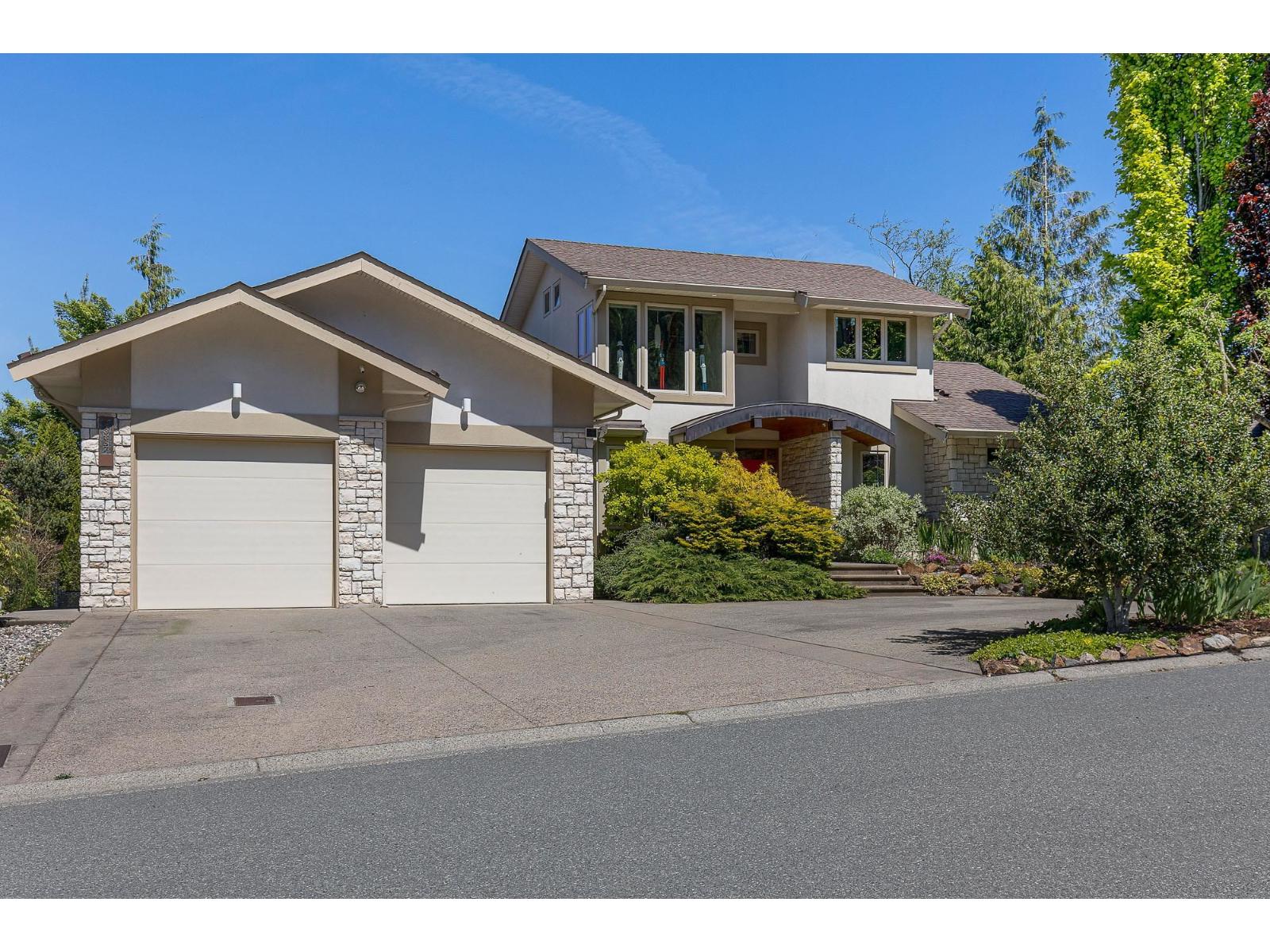 43857 Stoneridge Place Property Photo 1
