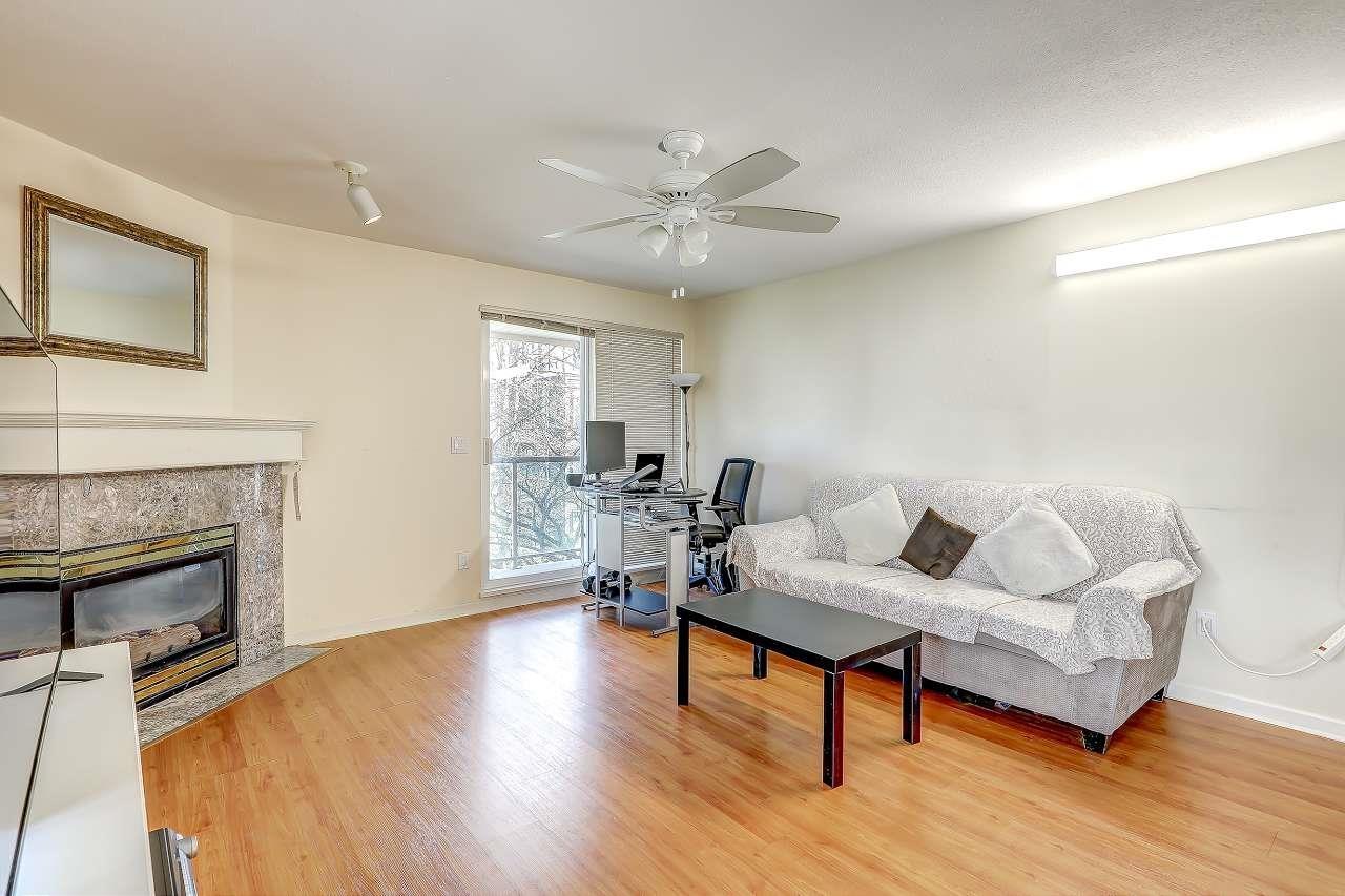 210 14980 101a Avenue Property Photo 7