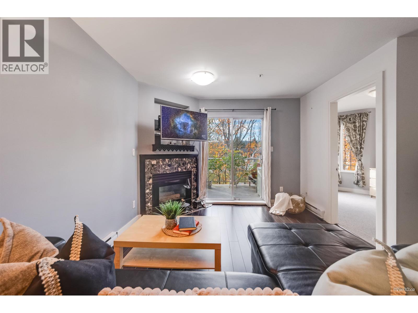 308 2380 Shaughnessy Street Property Photo 3