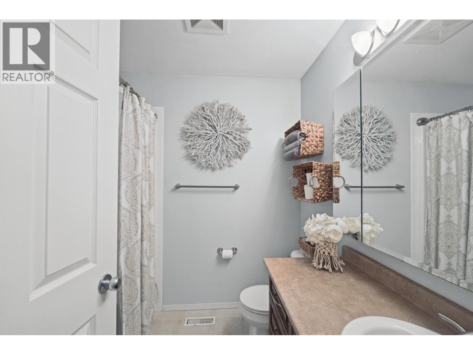 11319 98 Street Property Photo 21