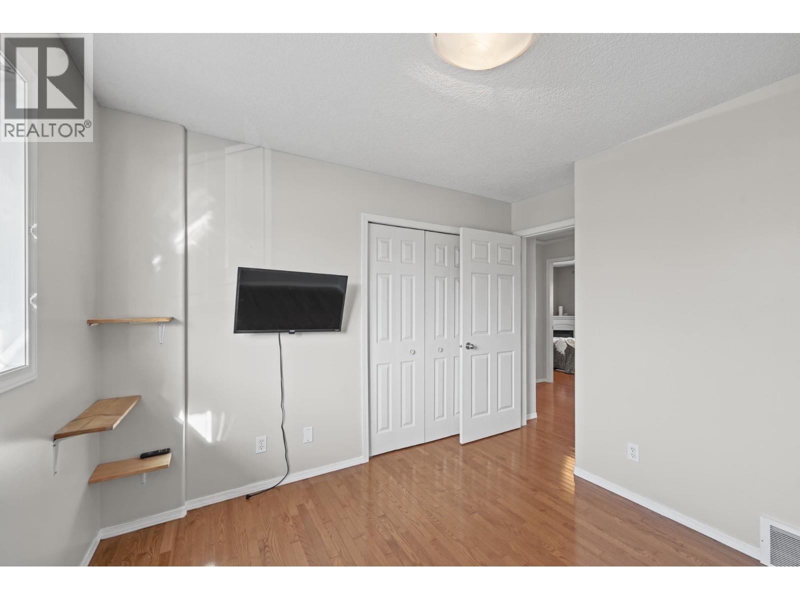 11319 98 Street Property Photo 23