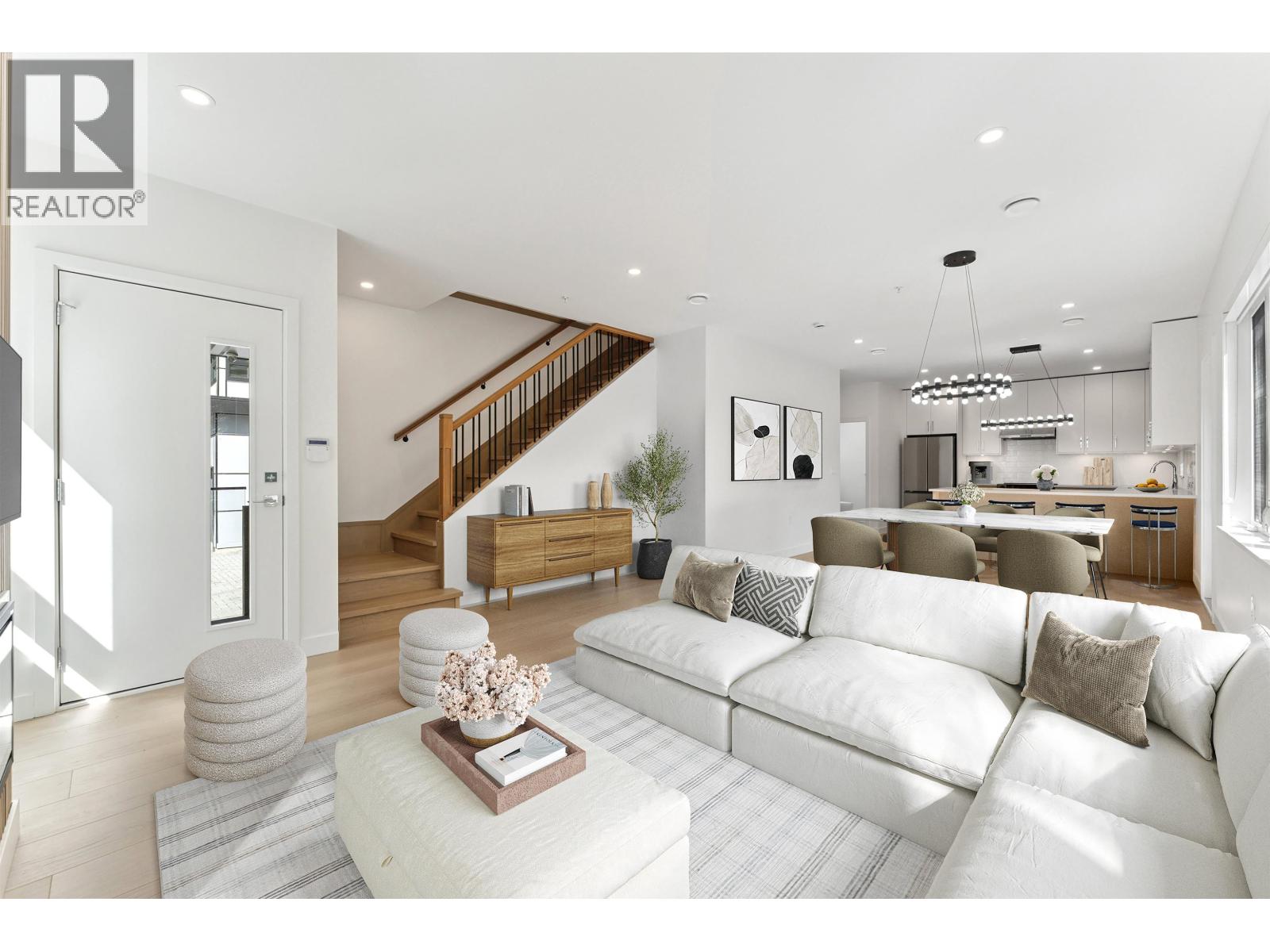 842 St. Denis Avenue Property Photo 3