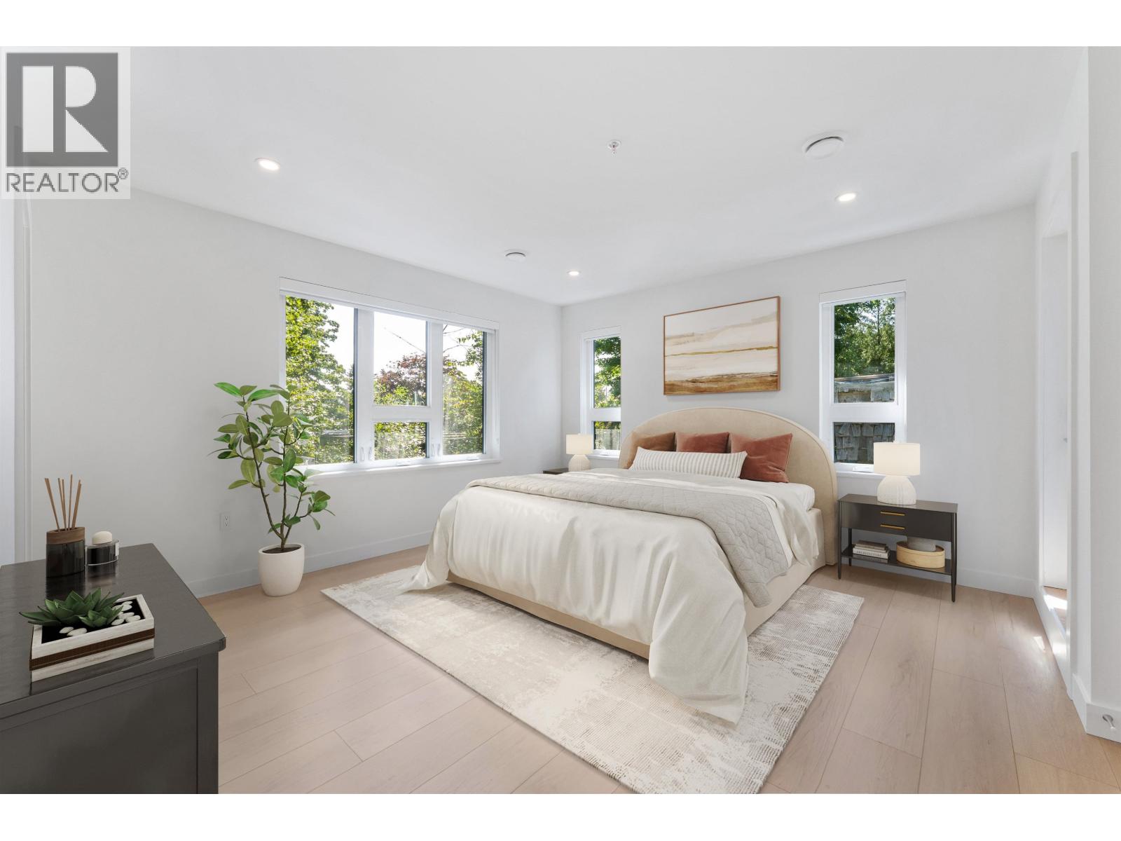 842 St. Denis Avenue Property Photo 12