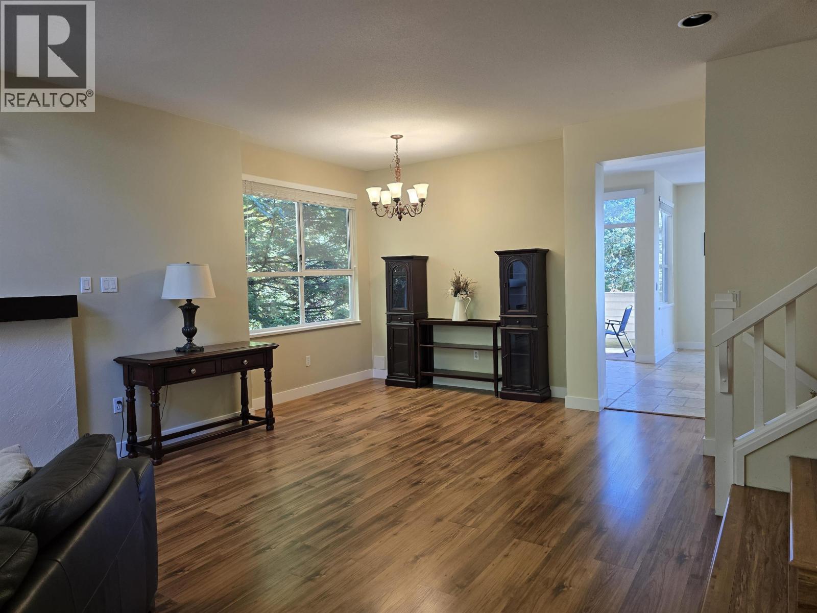 224 1465 Parkway Boulevard Property Photo 4