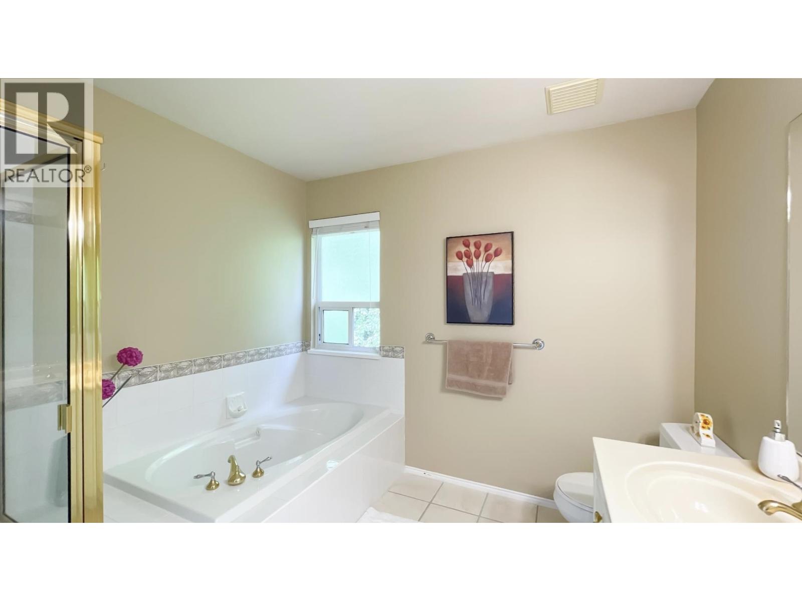 224 1465 Parkway Boulevard Property Photo 14