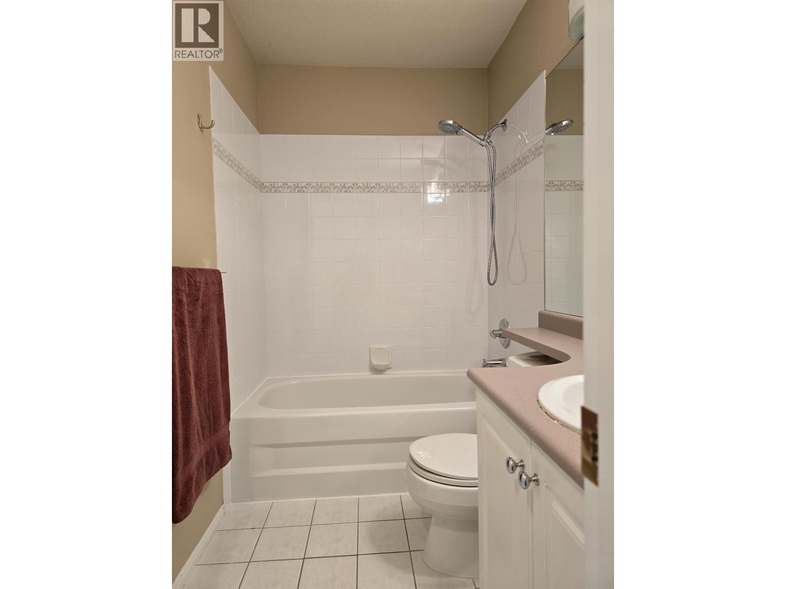 224 1465 Parkway Boulevard Property Photo 17