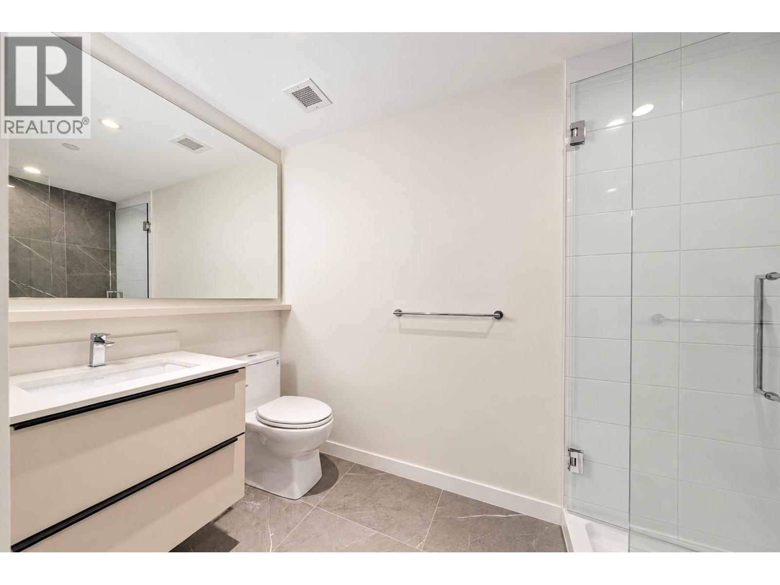2506 612 Elmwood Street Property Photo 13