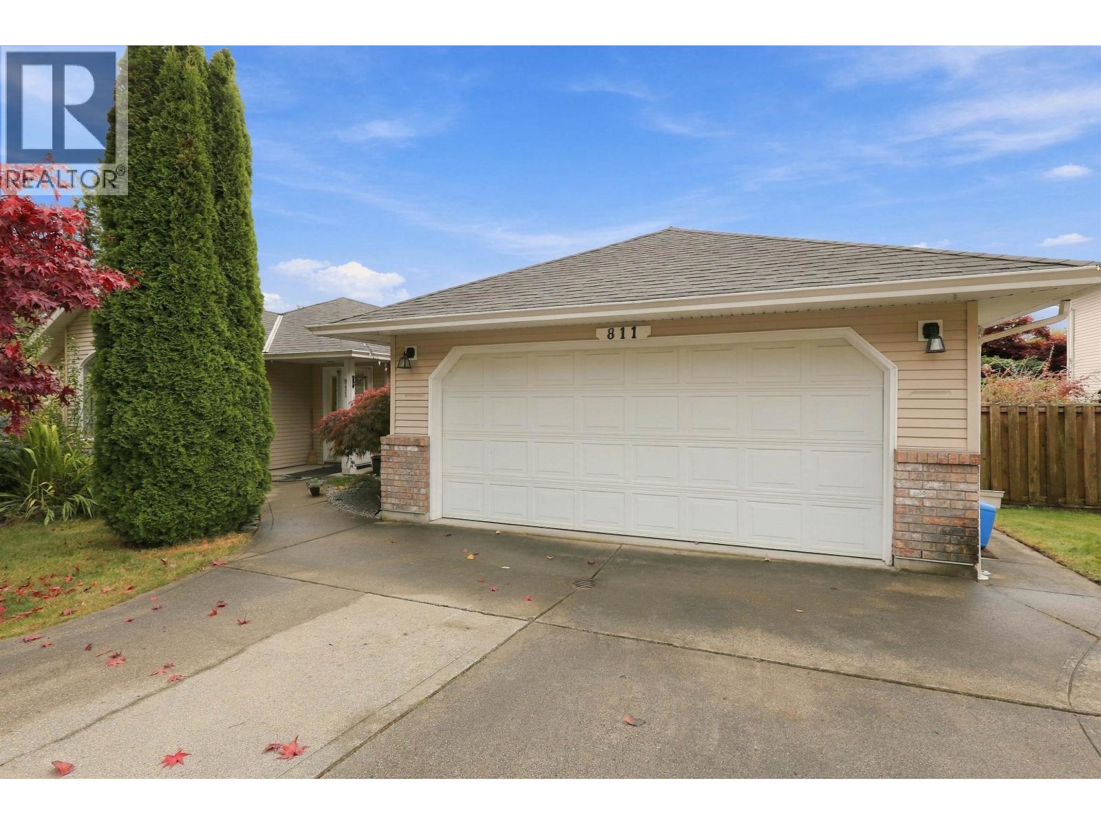 811 Aurora Way Property Photo 1