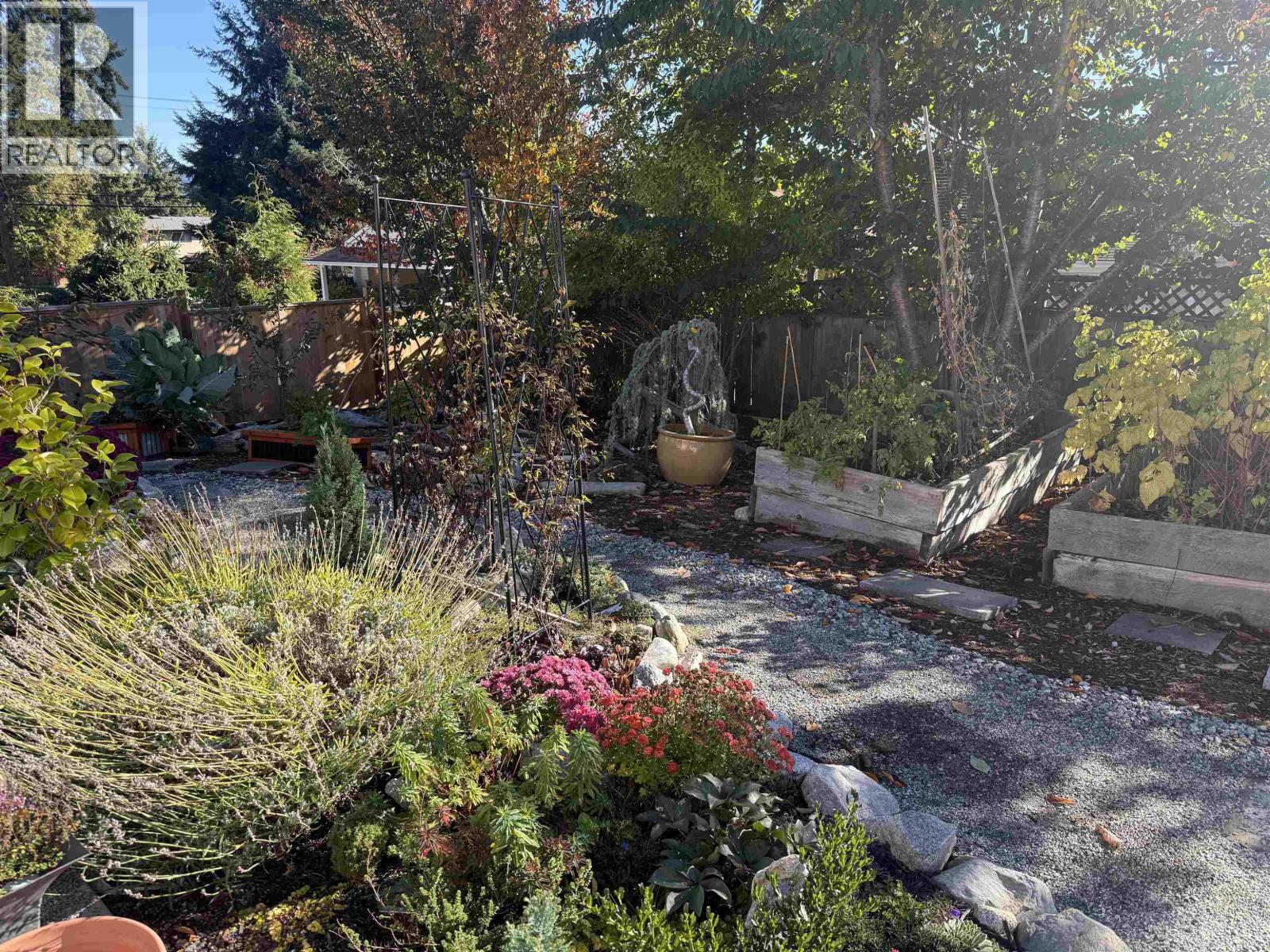 811 Aurora Way Property Photo 2