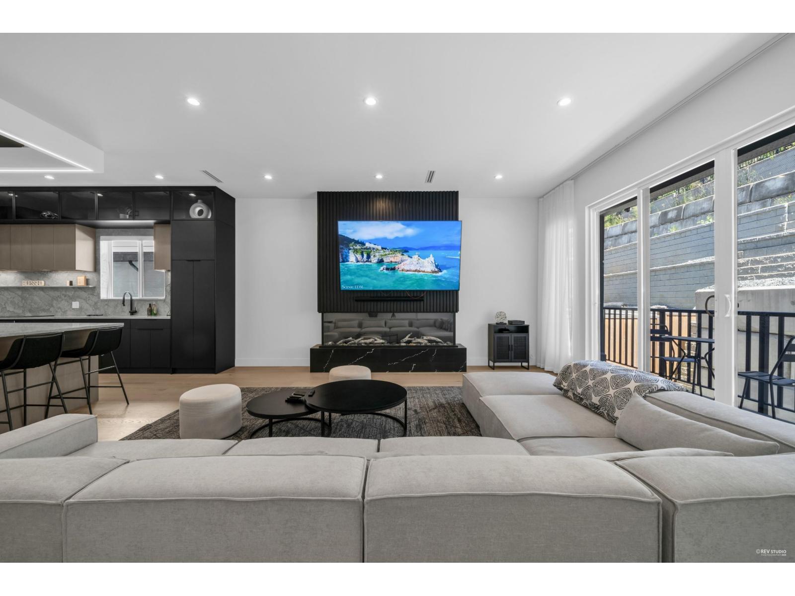 11344 River Road Property Photo 15