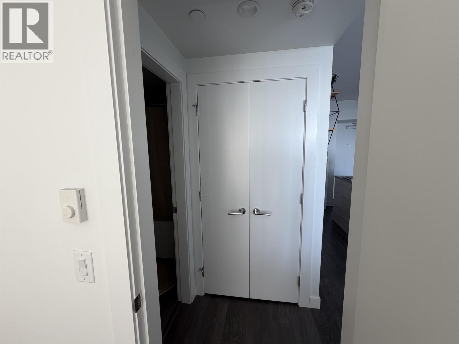 2706 657 Whiting Way Property Photo 16