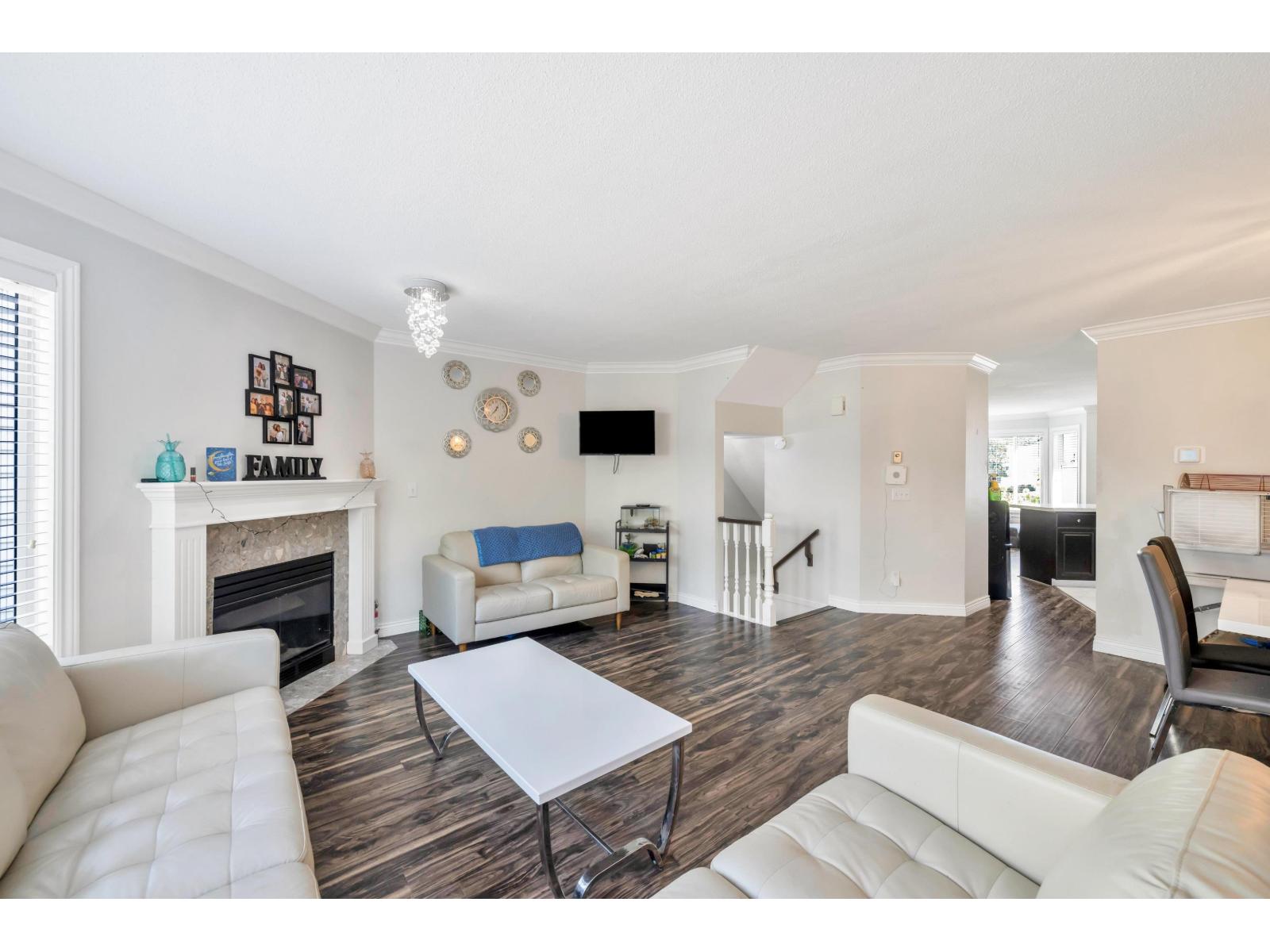 97 7955 122 Street Property Photo 11