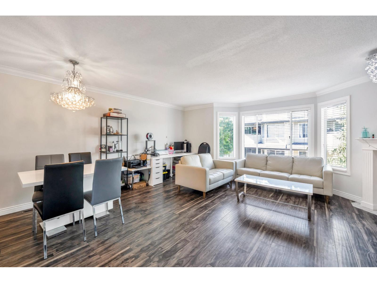 97 7955 122 Street Property Photo 12