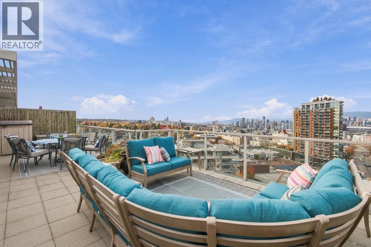 1204 2770 Sophia Street Property Photo 1