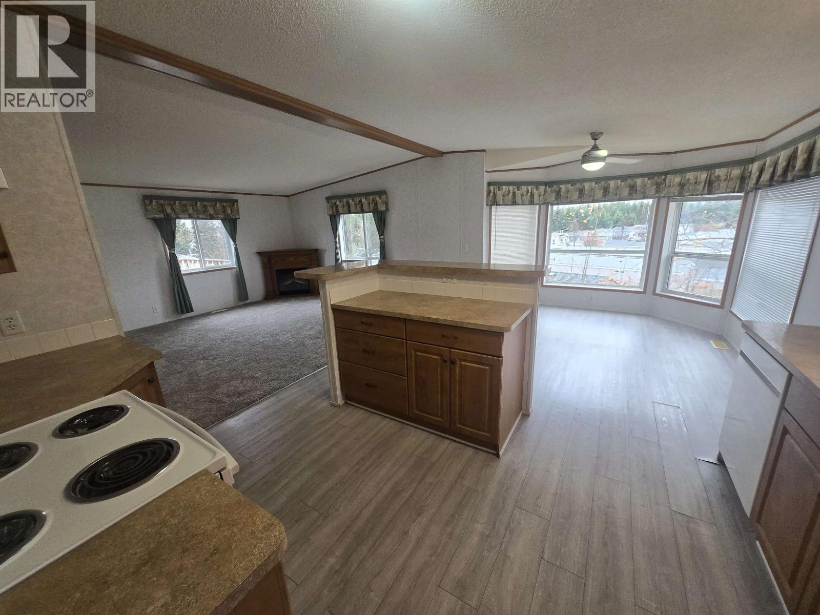 25 370 Westland Road Property Photo 13