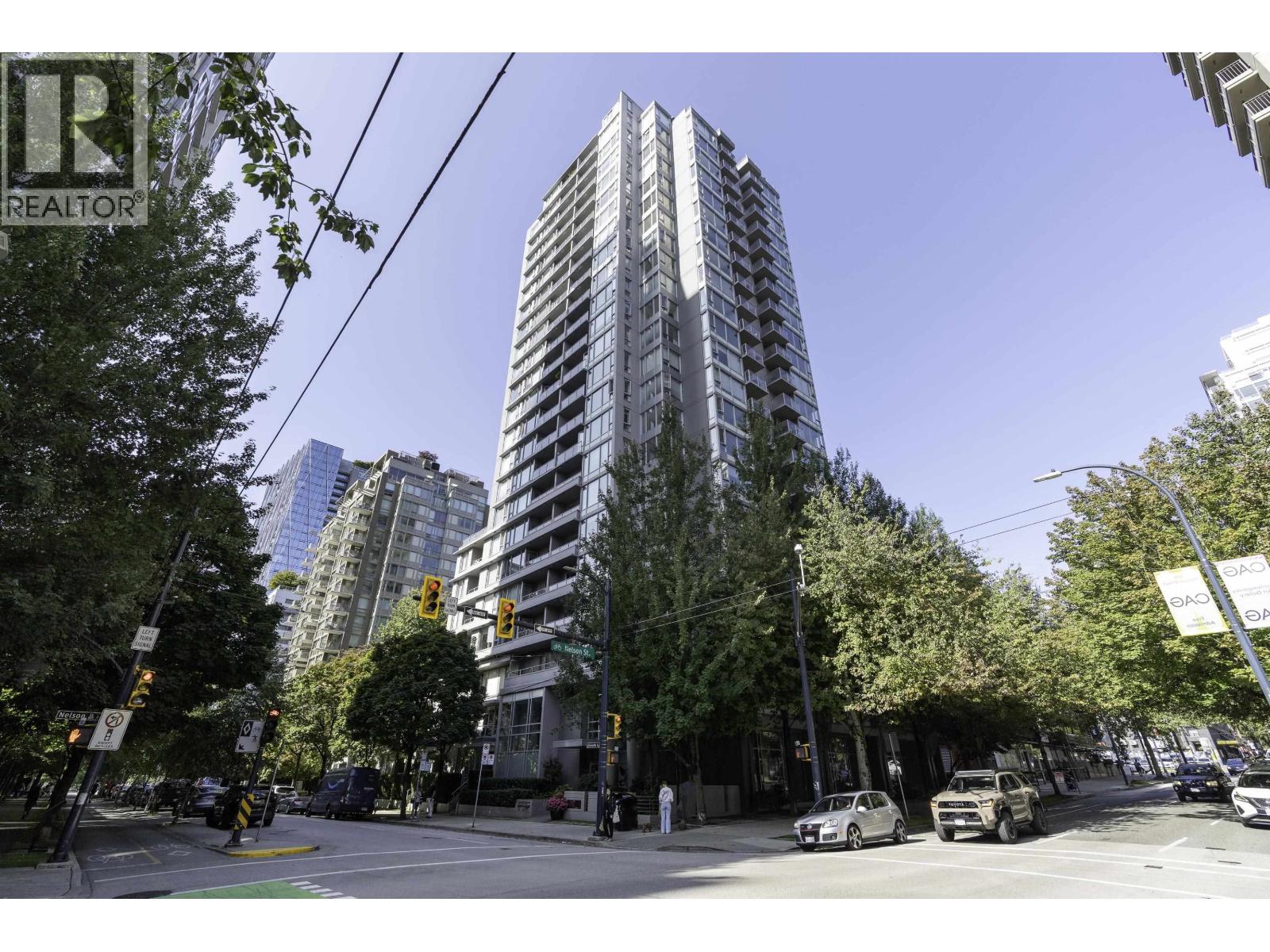 1702 1001 RICHARDS STREET Property Photo 1