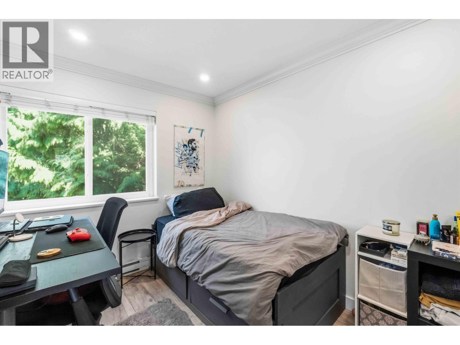 11 7400 Minoru Boulevard Property Photo 22