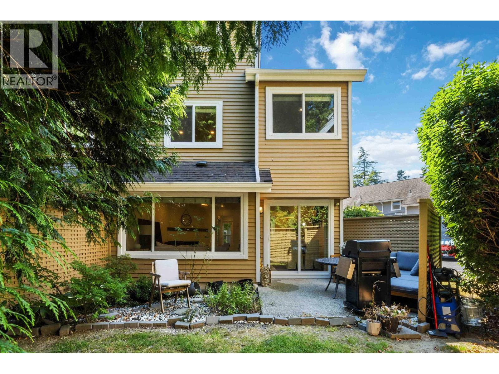 11 7400 Minoru Boulevard Property Photo 29
