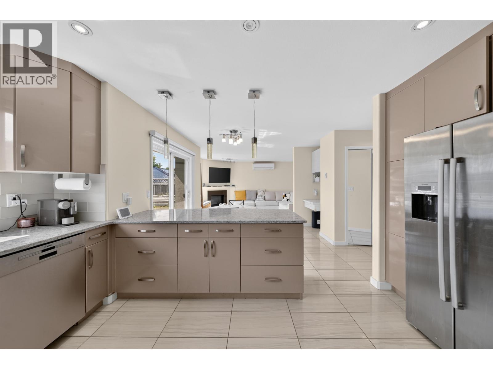 10360 Hall Avenue Property Photo 11