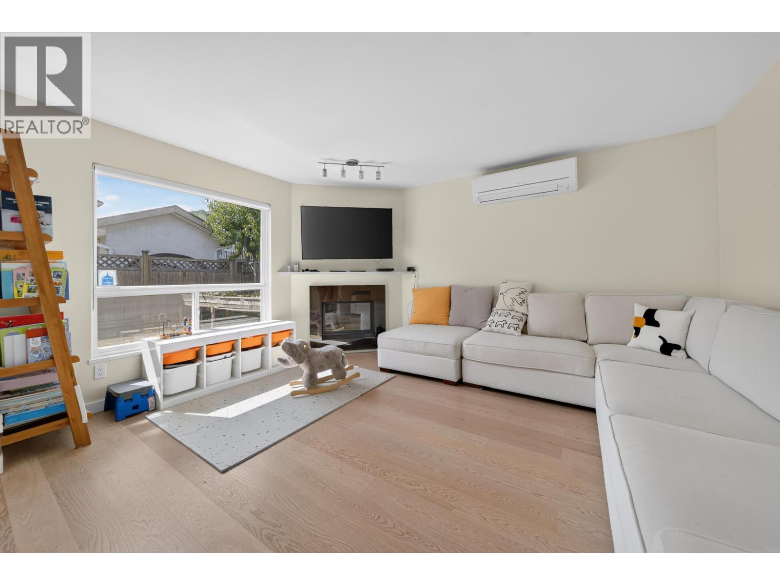 10360 Hall Avenue Property Photo 15