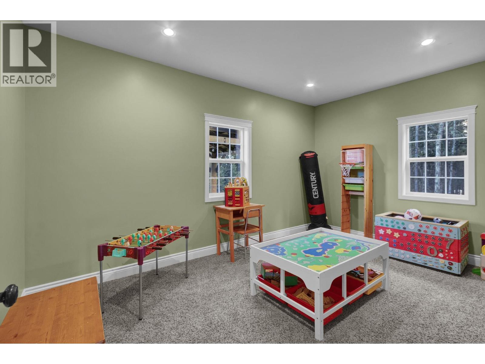 5226 Cranbrook Hill Road Property Photo 11
